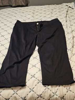 Lane Bryant Black Capri Pants